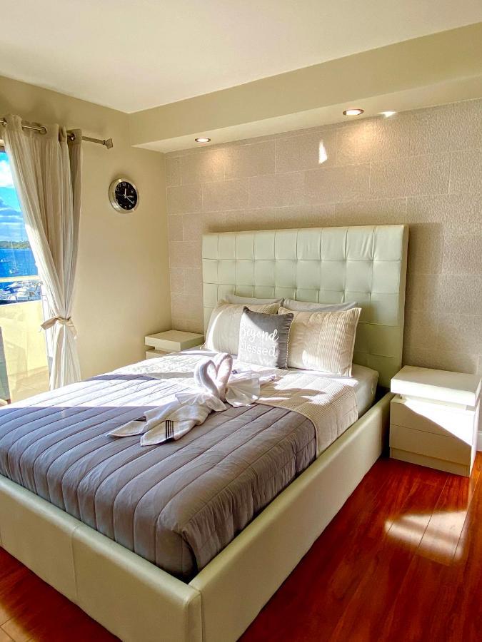 Modern Waterfront Apartment With Miami Skyline View, Free Parking 5 Mins Drive To Miami Beach Bagian luar foto
