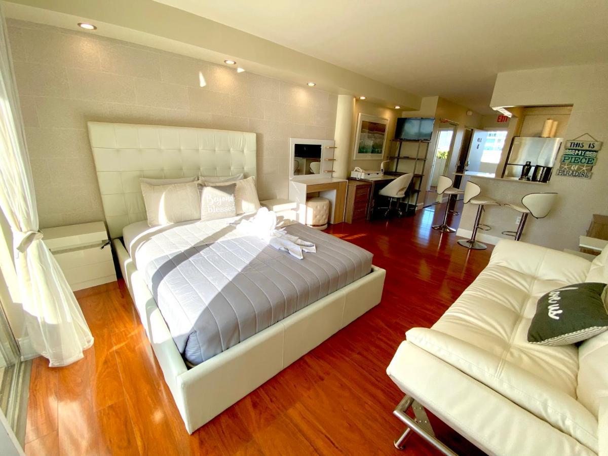 Modern Waterfront Apartment With Miami Skyline View, Free Parking 5 Mins Drive To Miami Beach Bagian luar foto