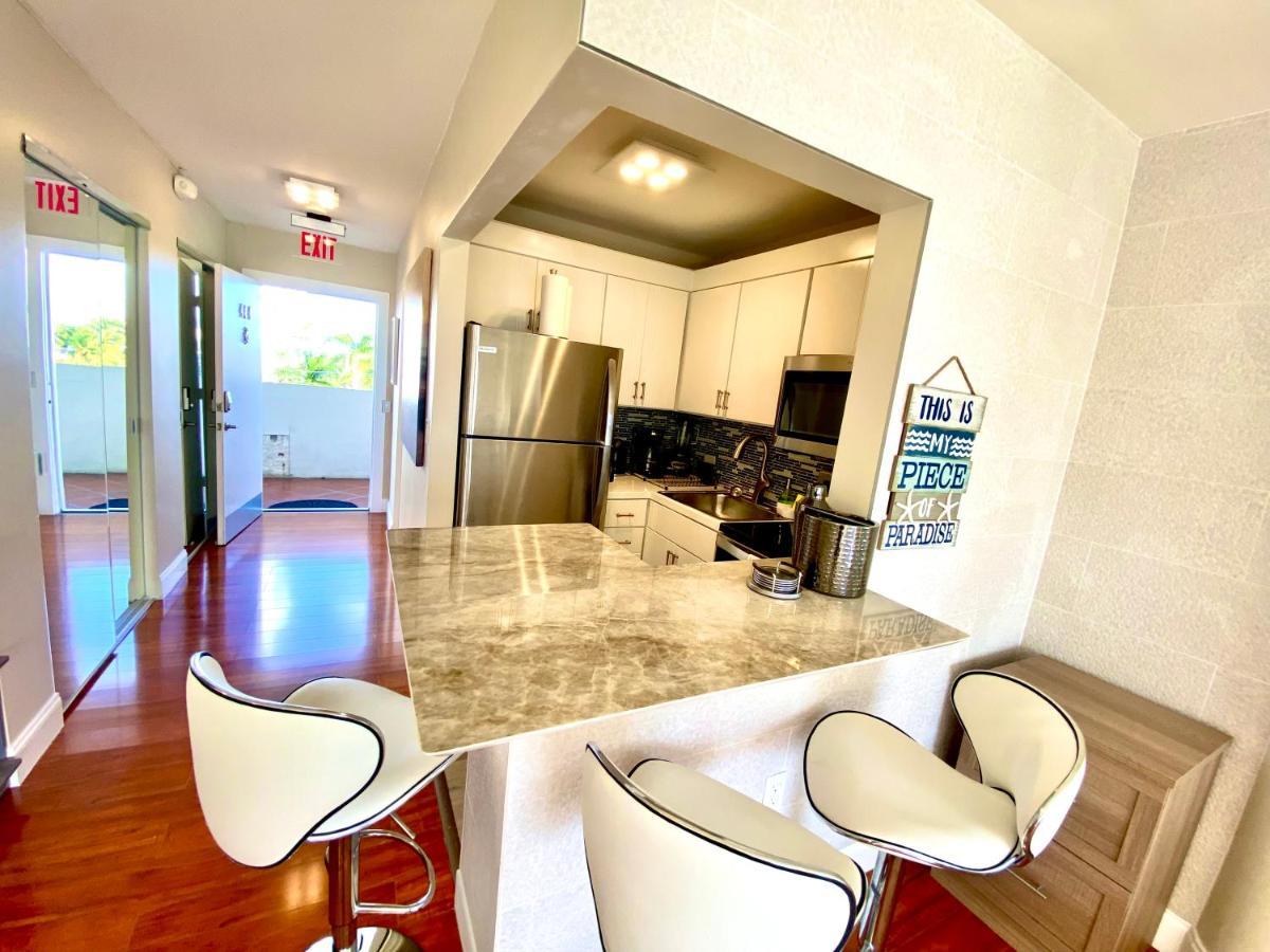 Modern Waterfront Apartment With Miami Skyline View, Free Parking 5 Mins Drive To Miami Beach Bagian luar foto