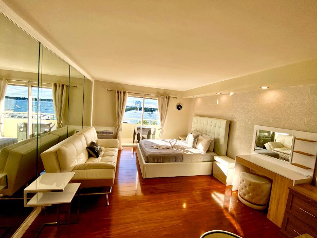 Modern Waterfront Apartment With Miami Skyline View, Free Parking 5 Mins Drive To Miami Beach Bagian luar foto
