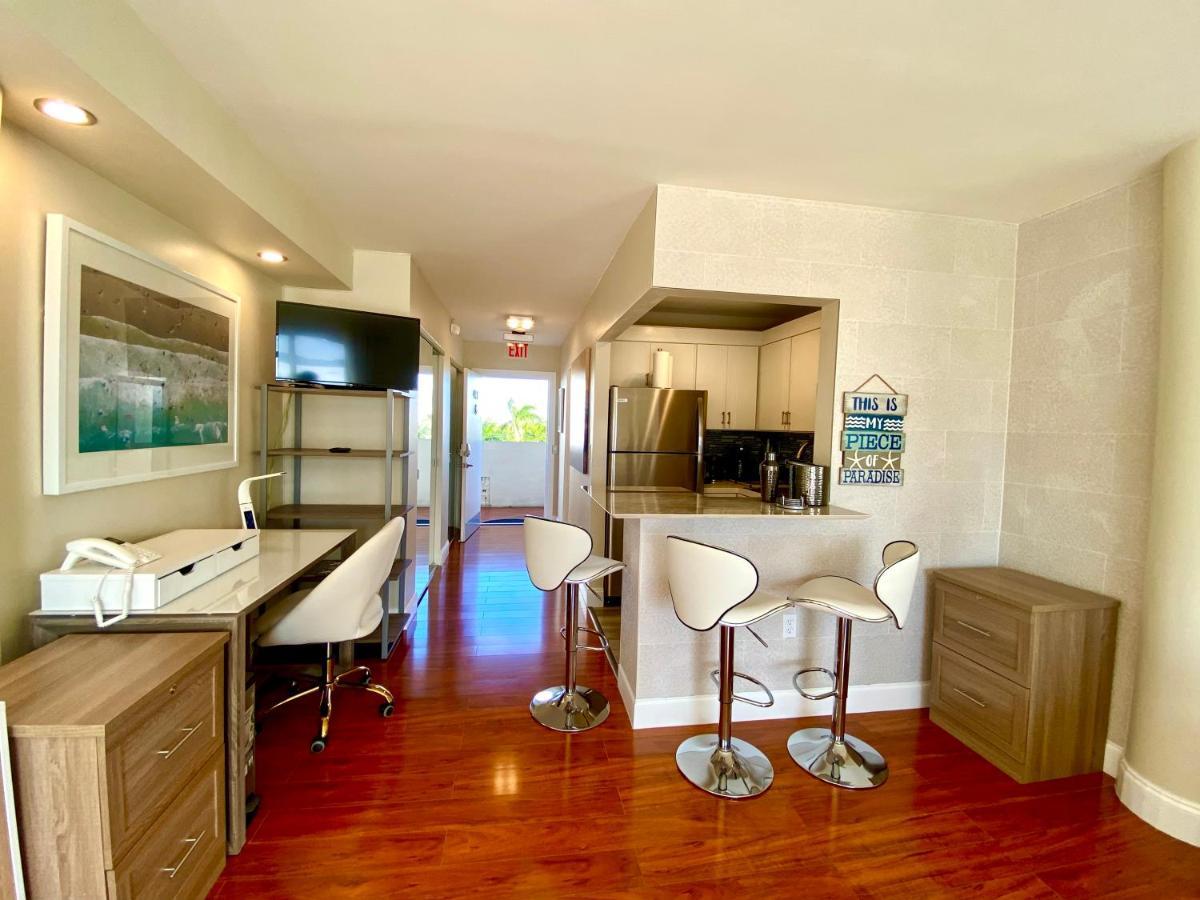 Modern Waterfront Apartment With Miami Skyline View, Free Parking 5 Mins Drive To Miami Beach Bagian luar foto