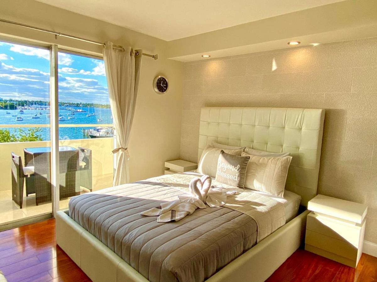 Modern Waterfront Apartment With Miami Skyline View, Free Parking 5 Mins Drive To Miami Beach Bagian luar foto